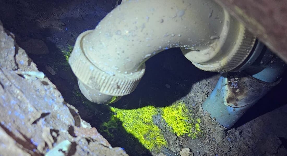 lokalizacia uniku vody kontrastnymi latkami